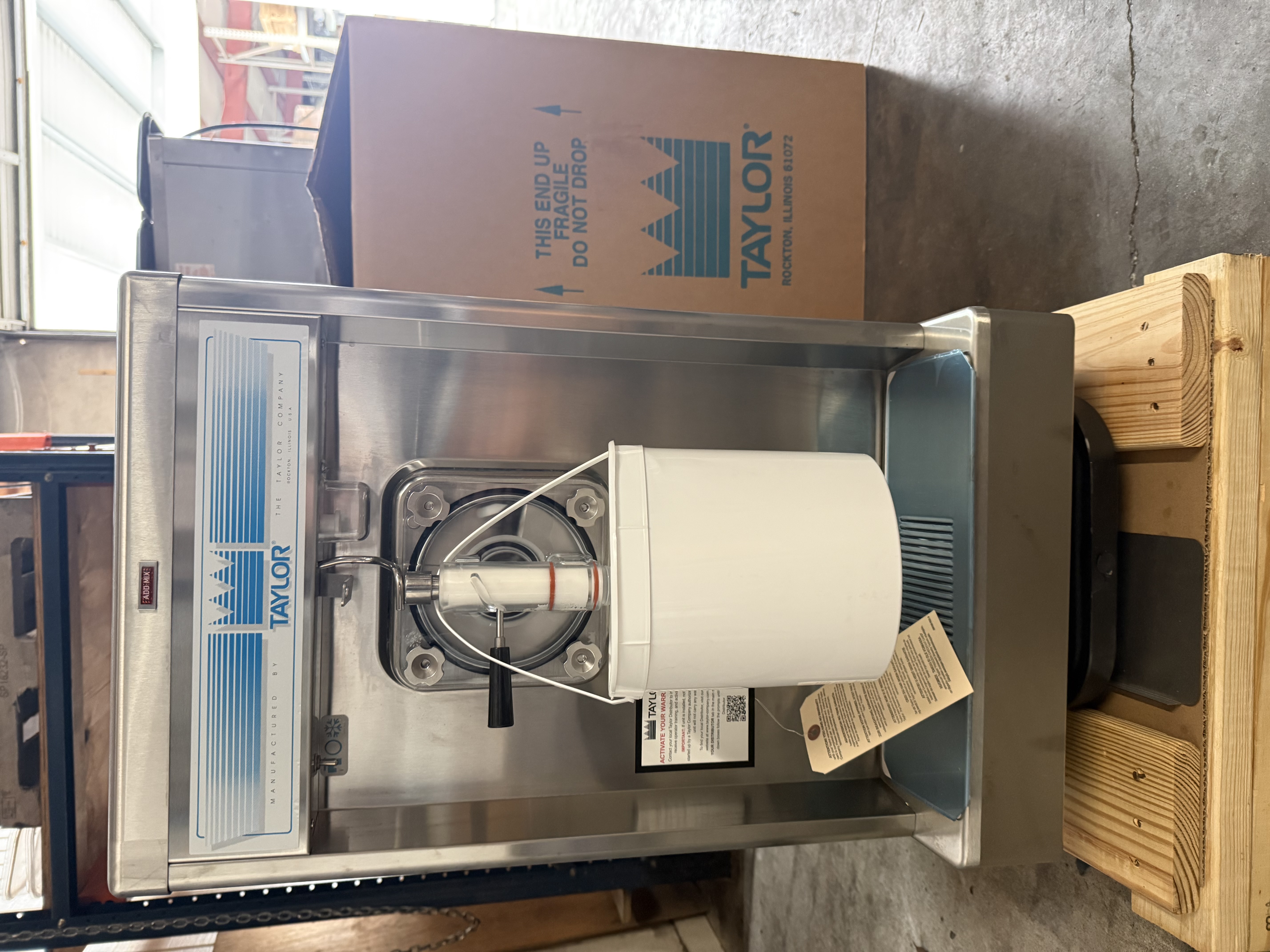 New Taylor 340 Commercial Frozen Beverage Machine | 220V | Lane